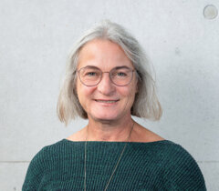 Prof. (FH) Dr. Verena Teissl